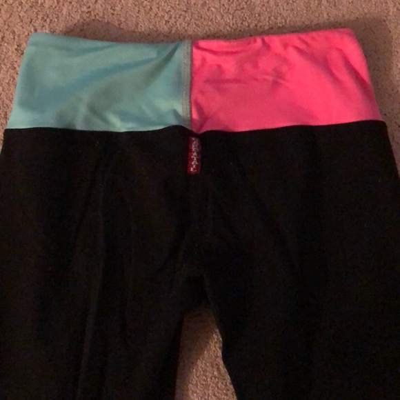 Hardtail Forever Cropped Leggings - Picture 3 of 5